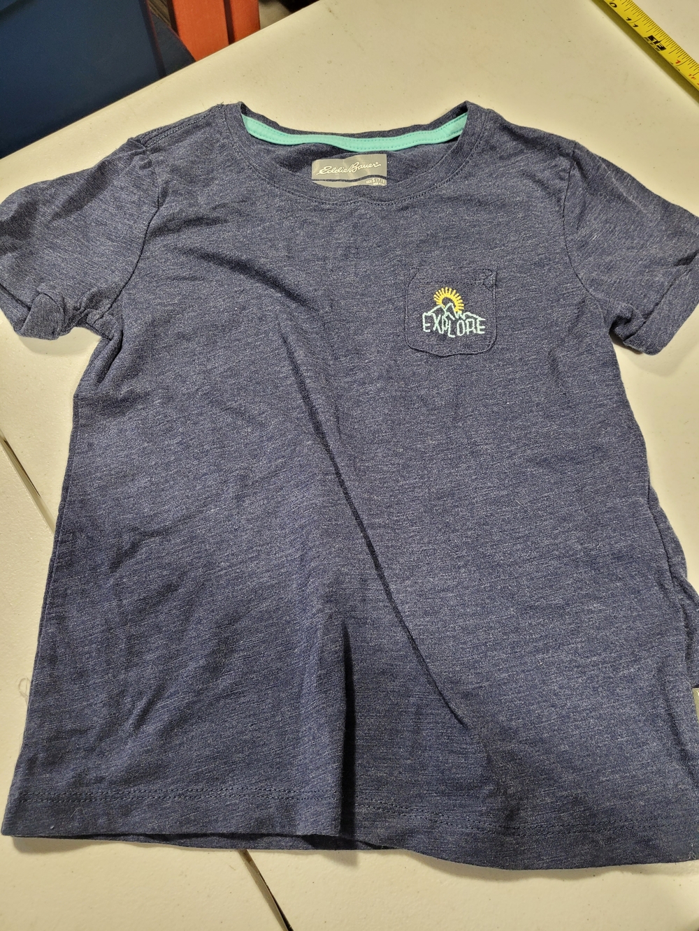 Eddie Bauer Heathered Navy Short-Sleeve Tee with 'Explore' Pocket Graphic